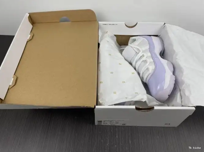 Rep TBK Pure Air 11 Jordan WMNS AH7860-101 Violet Low 0611